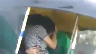 Salope brune insatiable dans des filets de pêche roses video erotique amateur a son cul baisé dans la pose inverse dur