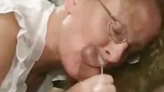 maman blonde mature bbw robbye video sex jeune amateur bentley se fait baiser par un étalon