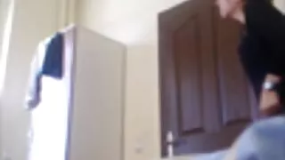 La brune maigrichonne Maya Bijou se film porno amateur français fait une éjaculation faciale après une scène de pénétration de chatte dure