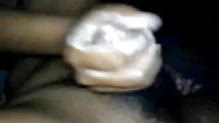 la bombasse brune potelée souffle la saucisse bâclée de son mec avec passion video erotique amateur gratuit